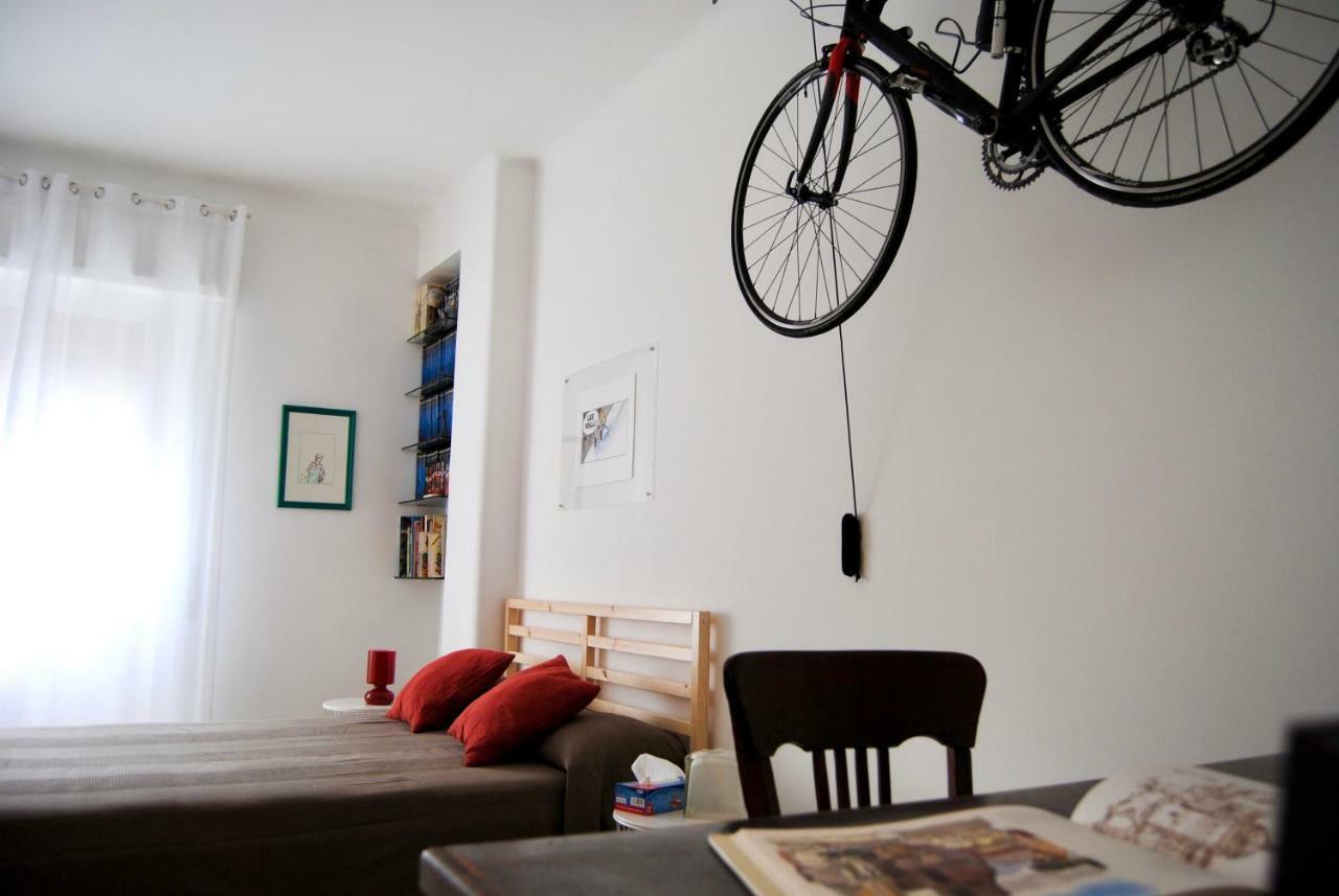 Famiglia Poggi, The Flying Hippo Apartman Róma Kültér fotó